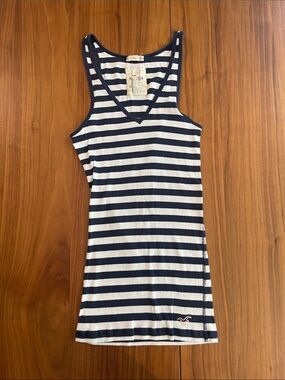 Vintage y2k Hollister Navy & White Striped V-Neck Tank